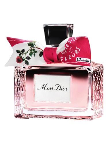 Dior Miss Dioramour fragrance bottle