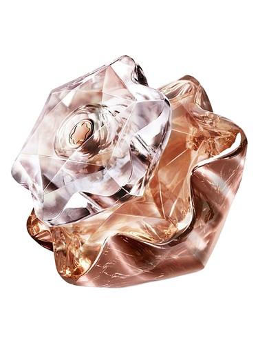 Montblanc Lady Emblem Elixir fragrance bottle