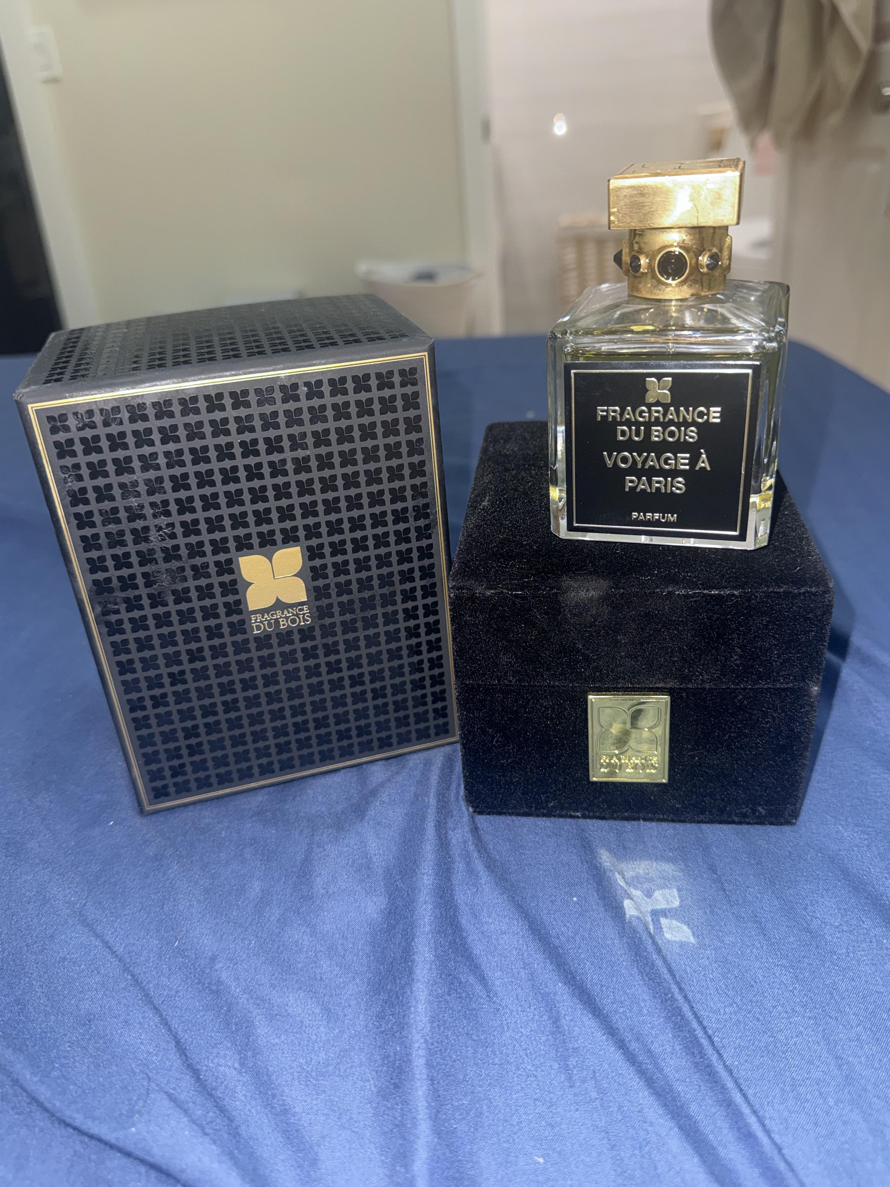 Voyage à Paris Fragrance Du Bois perfume