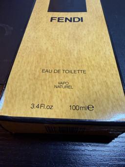 Fendi New Without Packaging thumbnail 9