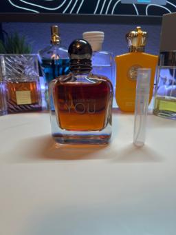 Giorgio Armani Emporio Armani Stronger With You Intensely Decant thumbnail 2