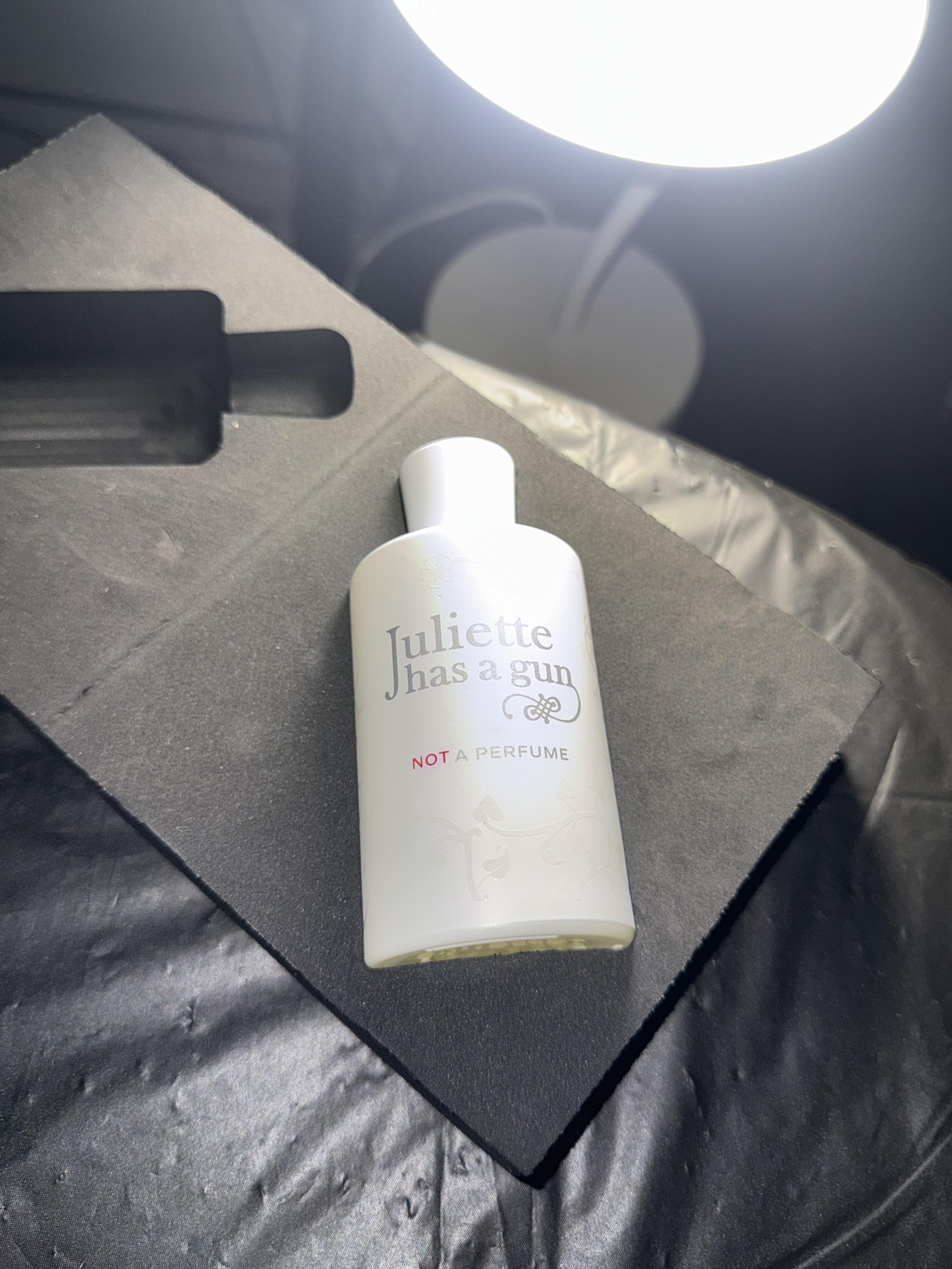 Juliette Has a Gun Not A Pre Owned With Packaging