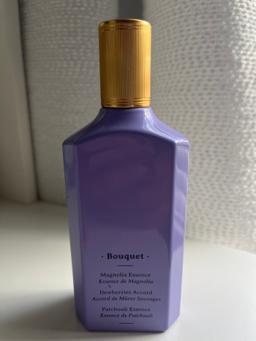 Gucci Flora Gorgeous Magnolia Preowned Without Packaging thumbnail 2
