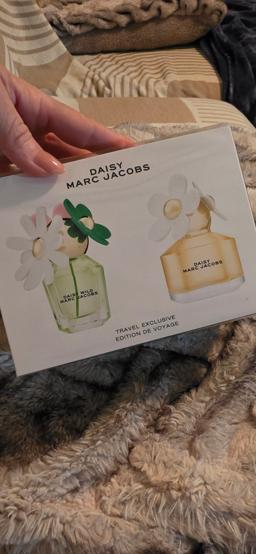 Marc Jacobs Daisy Bundle thumbnail 2
