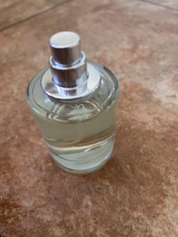 Dossier Gourmand White Flowers Preowned Without Packaging thumbnail 3