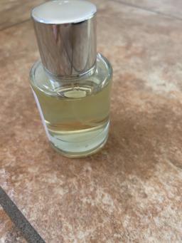 Dossier Aquatic Vanilla Preowned Without Packaging thumbnail 2