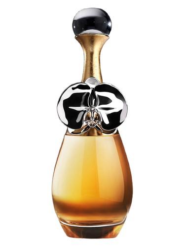 Dior Le Nectar de J'Adore fragrance bottle