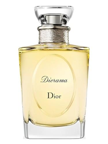 Dior Les Creations de Monsieur Dior Diorama fragrance bottle